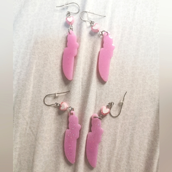 SOLD - FREE GIFT WITH PURCHASE OVER $20 New Resin Pink Sparkly Knife Earrings - Picture 7 of 7